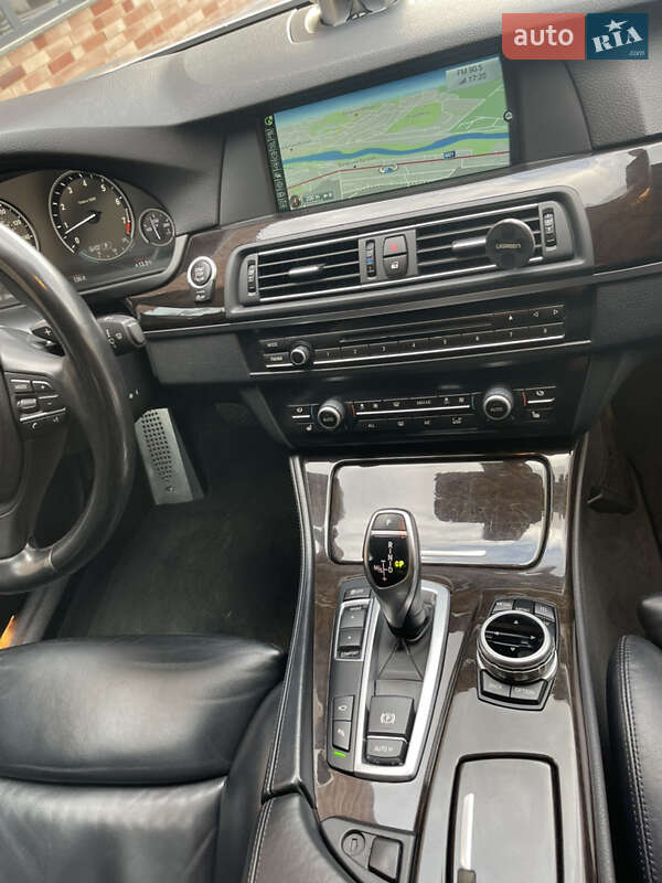 Седан BMW 5 Series 2013 в Виннице