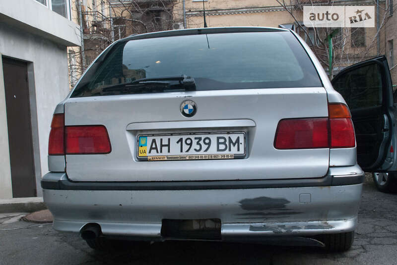 Универсал BMW 5 Series 1998 в Киеве