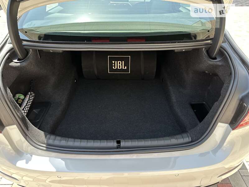 Седан BMW 5 Series 2019 в Одесі