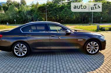 Седан BMW 5 Series 2013 в Львові