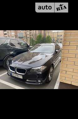 Седан BMW 5 Series 2014 в Киеве