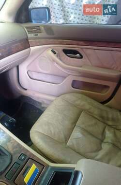 Универсал BMW 5 Series 2000 в Сумах