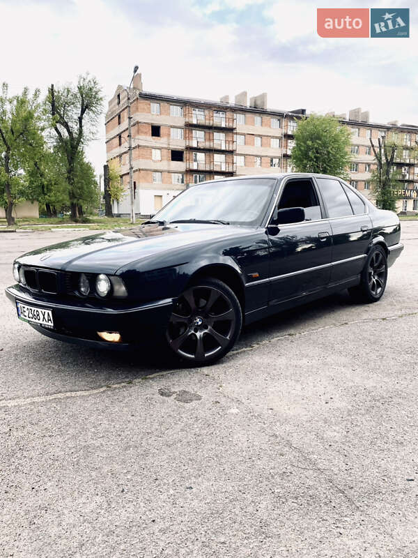 Седан BMW 5 Series 1995 в Нікополі