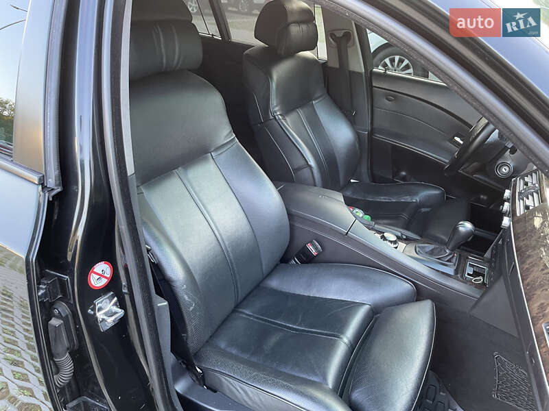 Седан BMW 5 Series 2004 в Харькове