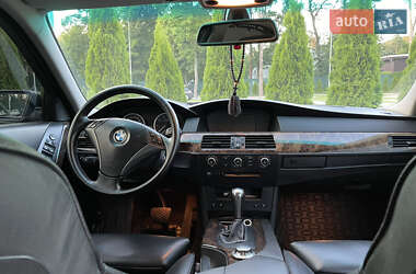 Седан BMW 5 Series 2004 в 