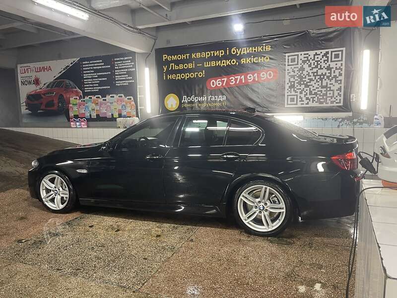 Седан BMW 5 Series 2014 в Львове