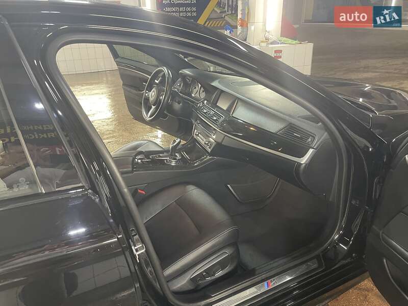 Седан BMW 5 Series 2014 в Львове