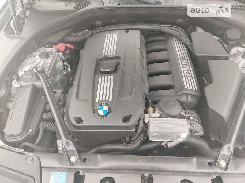 Седан BMW 5 Series 2010 в Ирпене