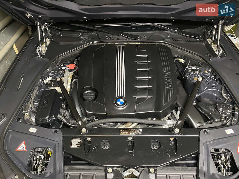 Седан BMW 5 Series 2010 в Запоріжжі