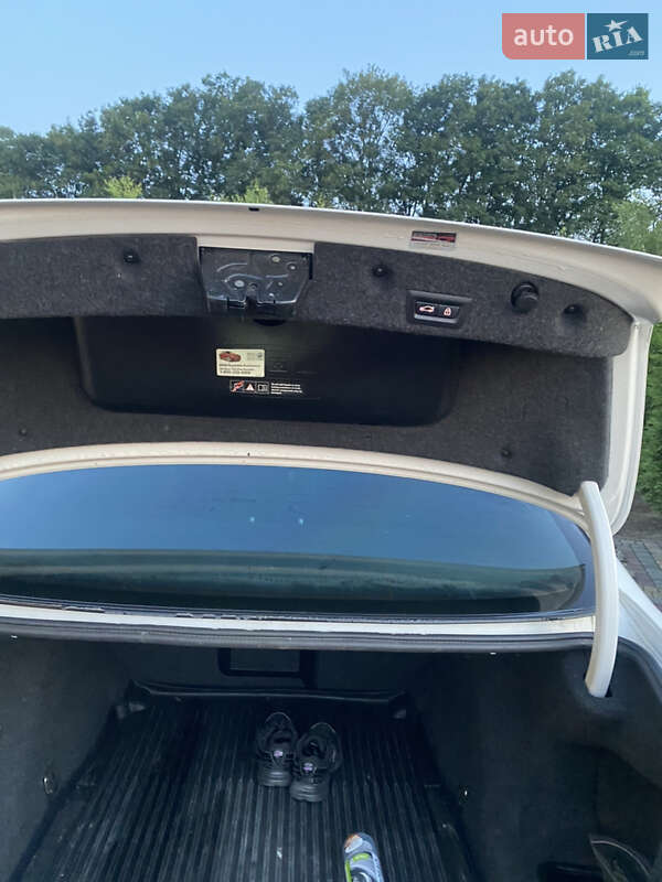 Седан BMW 5 Series 2013 в Стрию