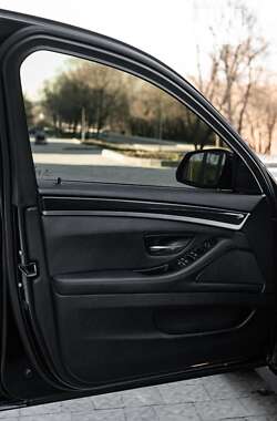 Седан BMW 5 Series 2016 в 