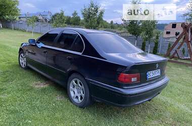 Седан BMW 5 Series 1998 в Яворове
