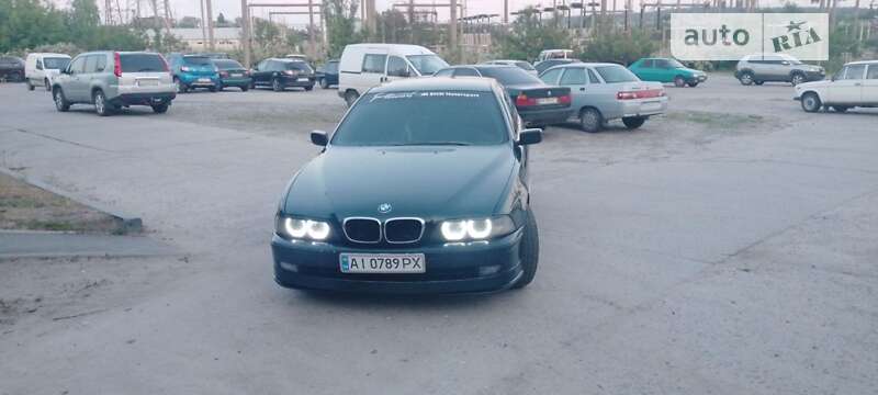 Седан BMW 5 Series 1998 в Киеве