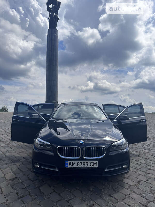 Седан BMW 5 Series 2016 в Житомирі