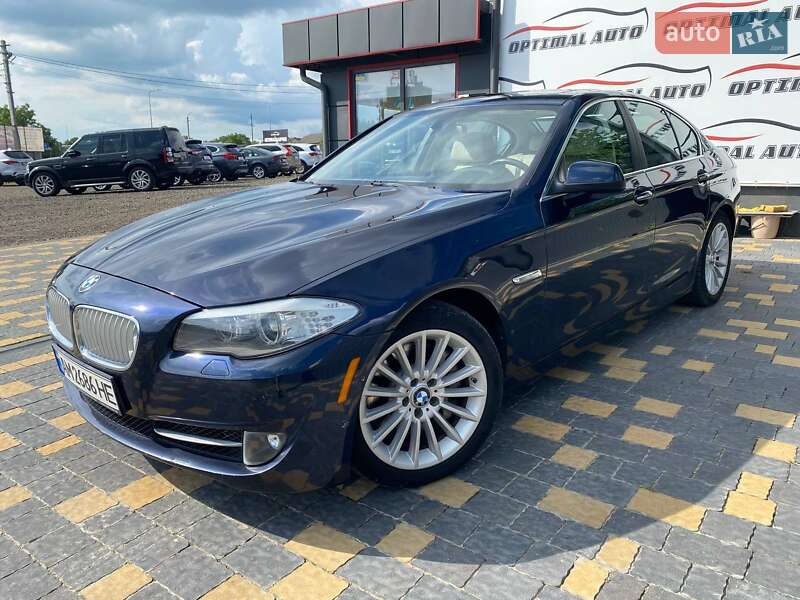 Седан BMW 5 Series 2012 в Львове