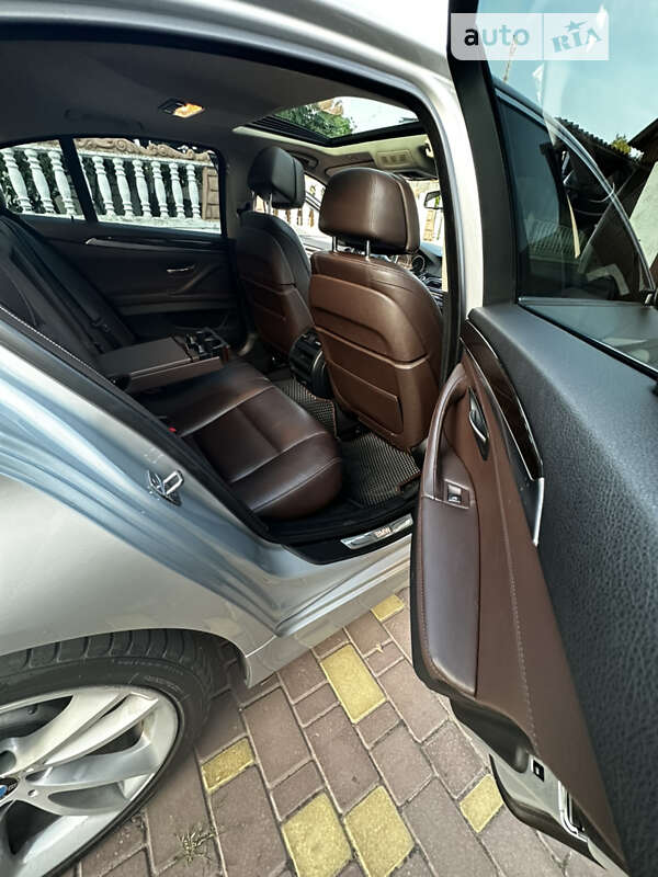 Седан BMW 5 Series 2013 в Коростене фото 5 Седан BMW 5 Series 2013 в Коростене