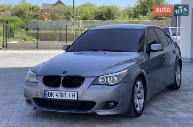 Седан BMW 5 Series 2005 в 