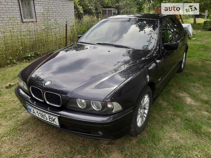 Седан BMW 5 Series 2001 в Києві