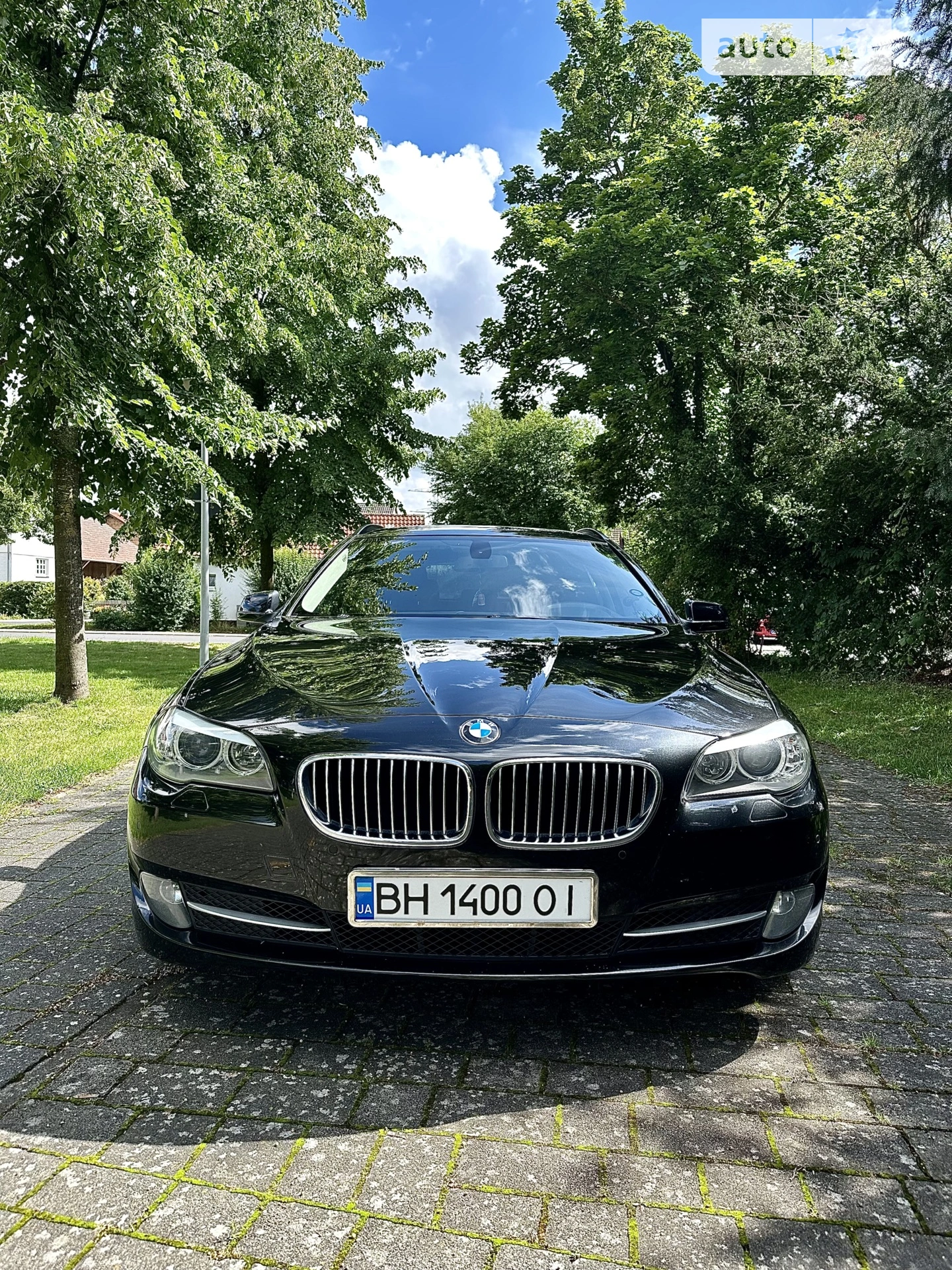 2012 BMW 5er - мініатюра 2