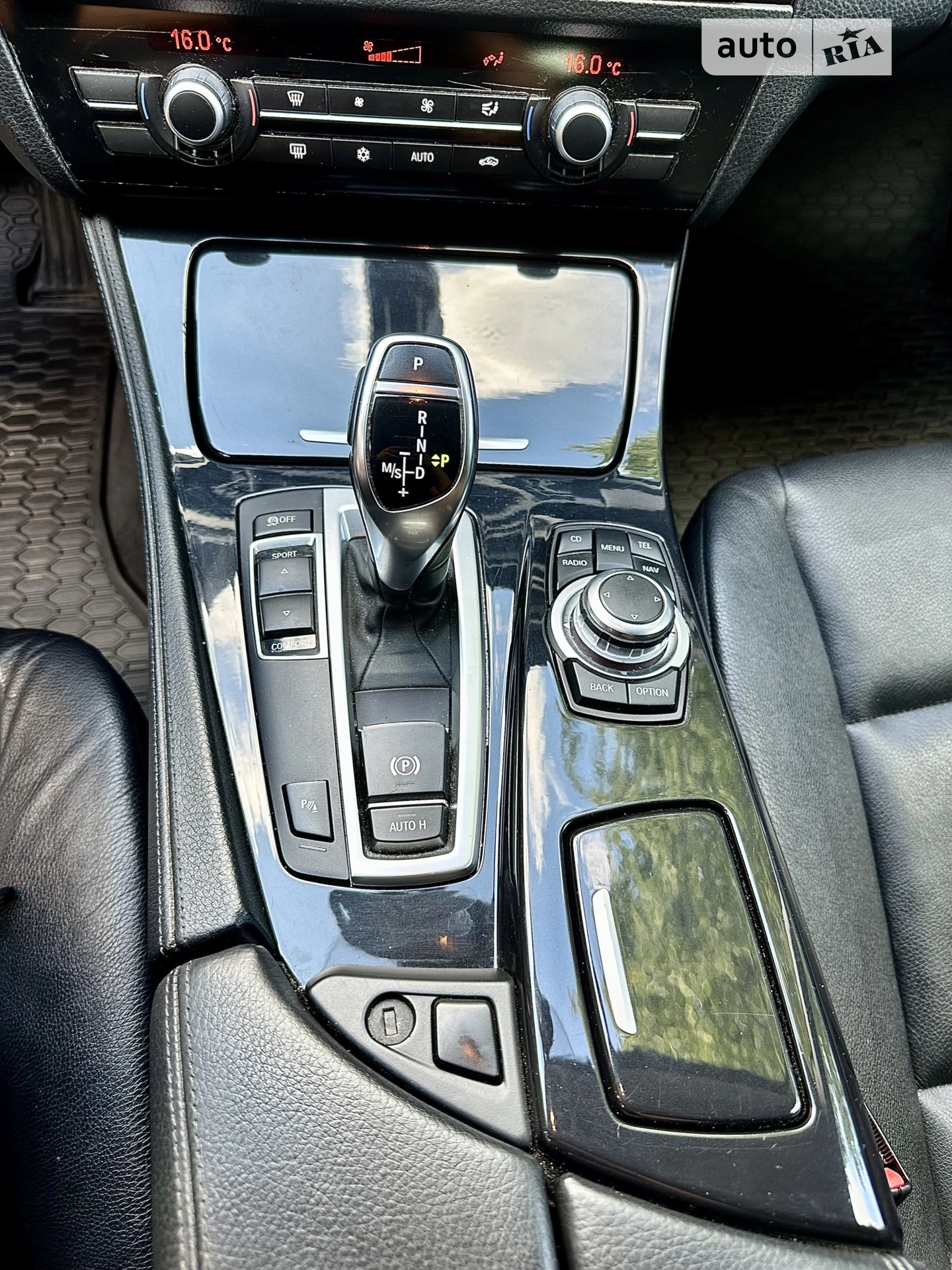 2012 BMW 5er - мініатюра 25