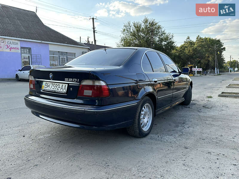 Седан BMW 5 Series 2000 в Одесі