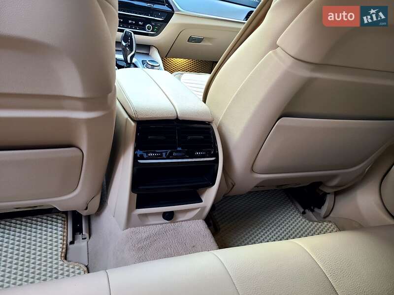 Седан BMW 5 Series 2019 в Тернополе фото 19 Седан BMW 5 Series 2019 в Тернополе