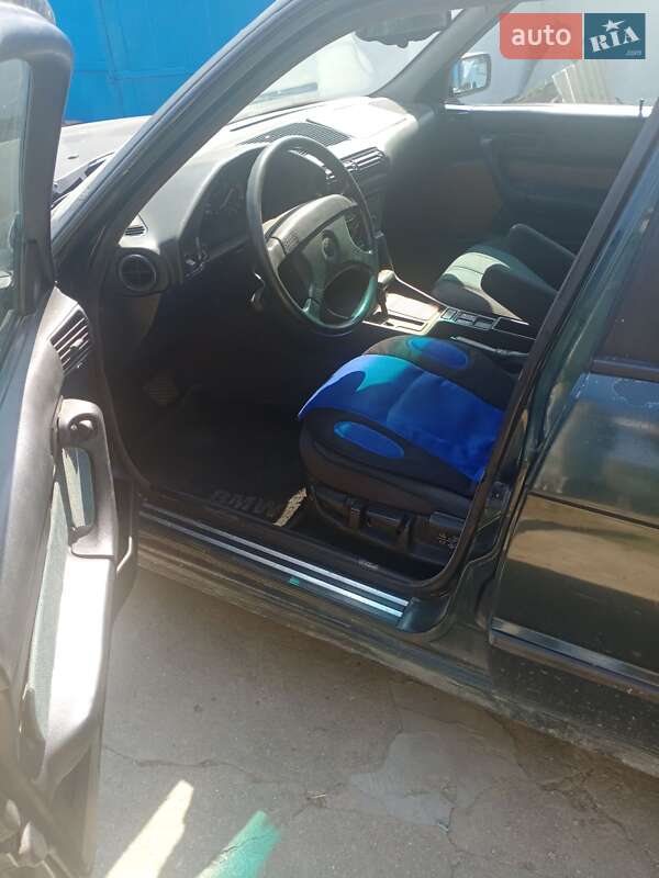 Универсал BMW 5 Series 1993 в Херсоне