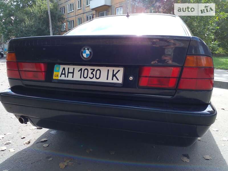 Седан BMW 5 Series 1995 в Добропіллі
