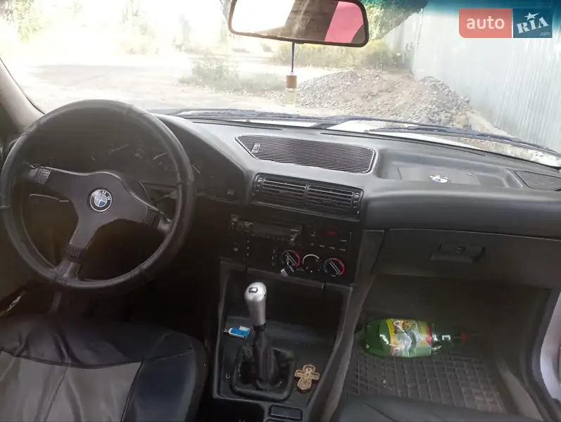 BMW 5 Series 1991 VIN WBAHA11000BA10889 фото оголошення 5 з 39