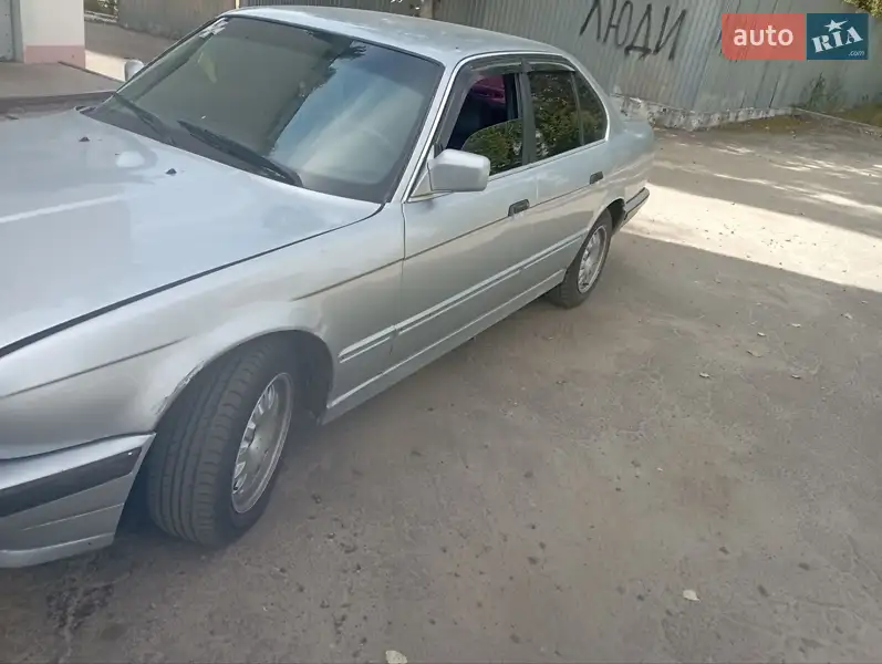 BMW 5 Series 1991 VIN WBAHA11000BA10889 фото оголошення 7 з 39