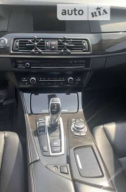 Седан BMW 5 Series 2013 в Івано-Франківську