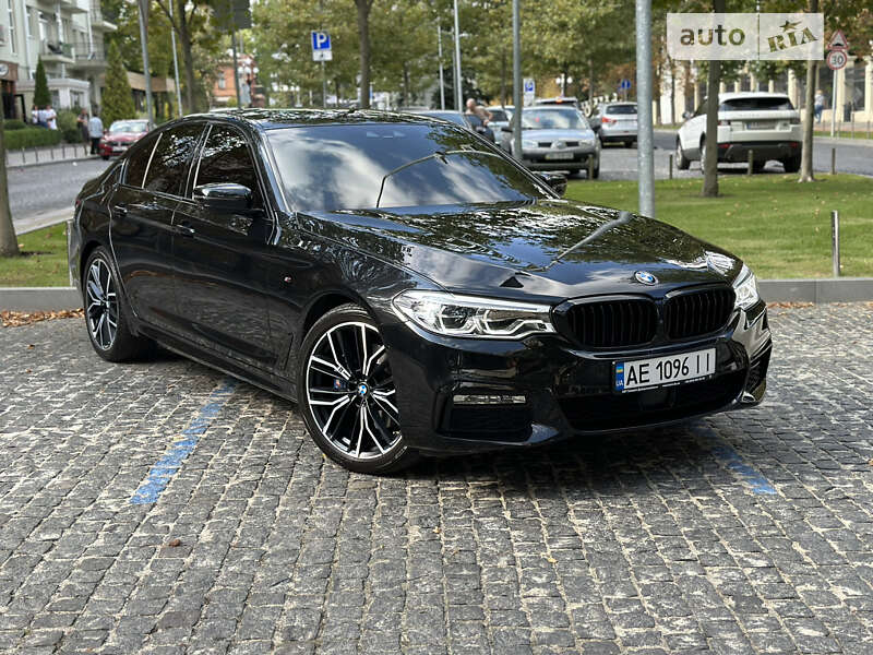 Седан BMW 5 Series 2018 в 