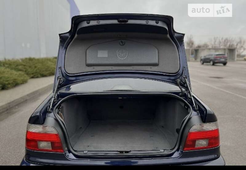 Седан BMW 5 Series 2001 в Одесі