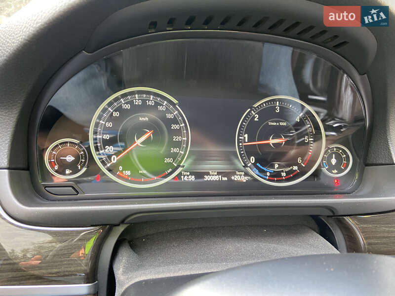 Седан BMW 5 Series 2016 в Черкасах