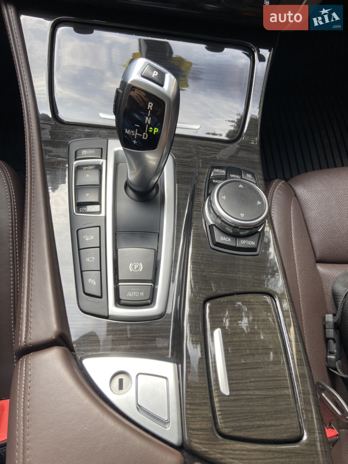 2016 BMW 5er - мініатюра 23