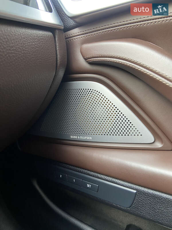 Седан BMW 5 Series 2016 в Черкасах