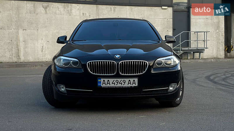 Седан BMW 5 Series 2013 в Киеве