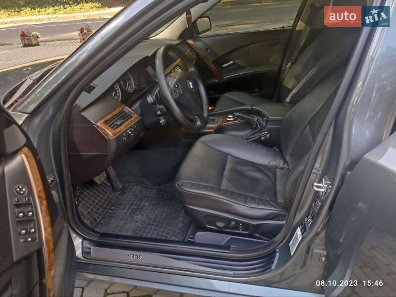 Седан BMW 5 Series 2006 в Львове