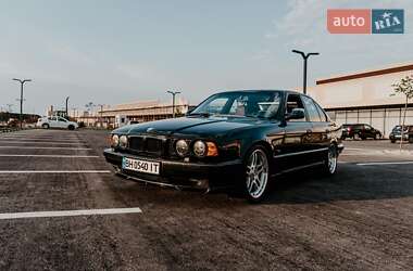 Седан BMW 5 Series 1993 в 