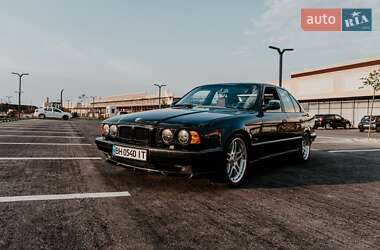 Седан BMW 5 Series 1993 в Одесі