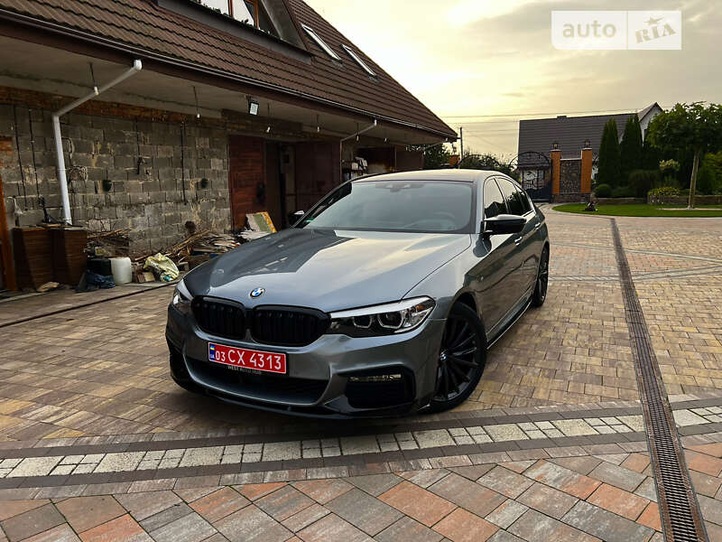 Седан BMW 5 Series 2017 в Луцке