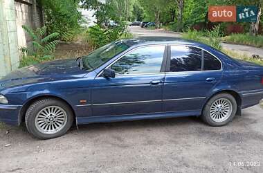 Седан BMW 5 Series 1997 в Запоріжжі