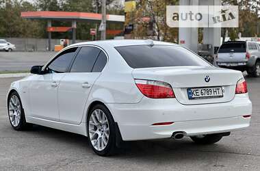 Седан BMW 5 Series 2008 в 