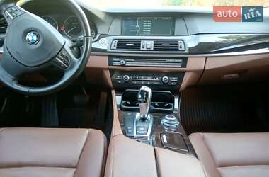 Седан BMW 5 Series 2011 в Умани