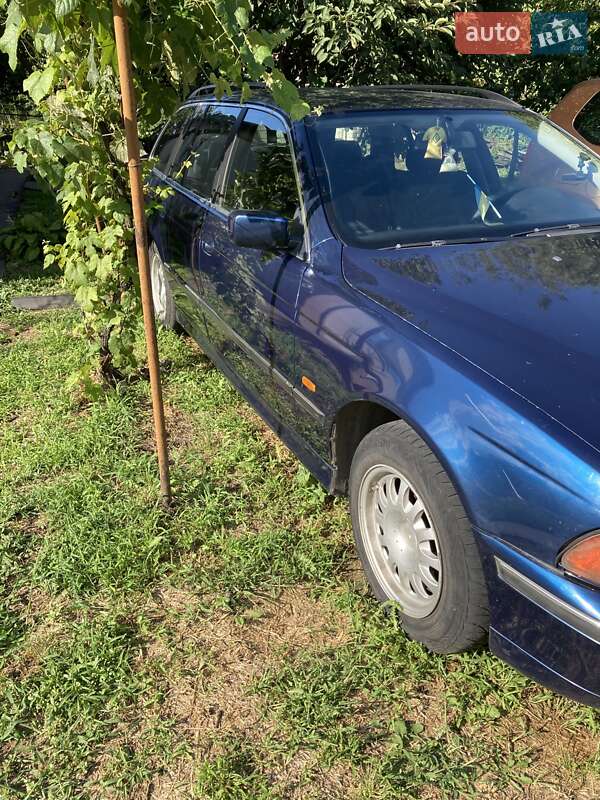 Універсал BMW 5 Series 1998 в Кам'янському