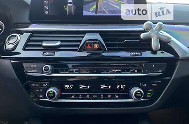 Седан BMW 5 Series 2017 в 