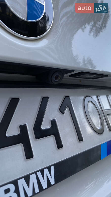 Седан BMW 5 Series 2010 в Львові