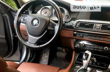 Седан BMW 5 Series 2013 в Виноградове