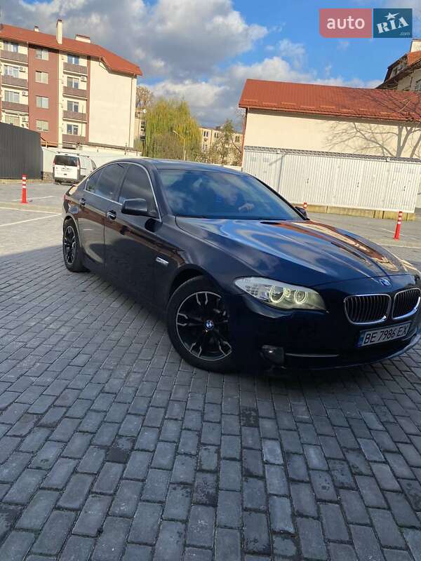 Седан BMW 5 Series 2013 в Ворзелі