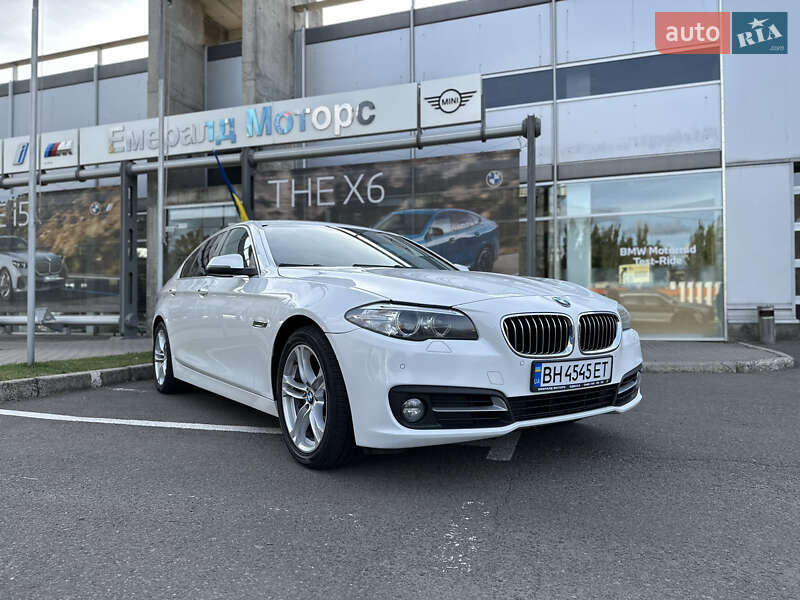 Седан BMW 5 Series 2014 в Одессе